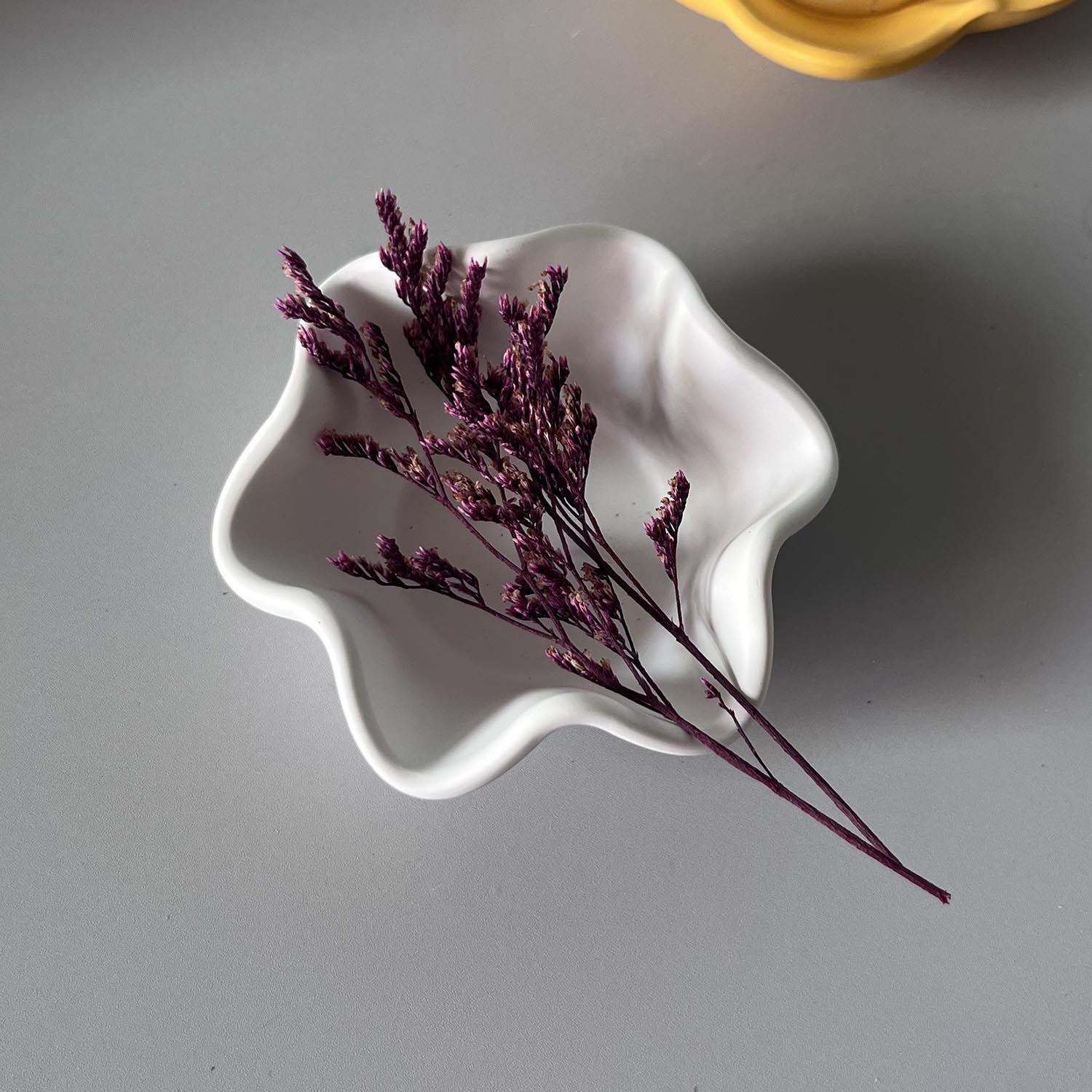 Creative Curved Edge Candle Bo - Candle Making Vessels review and price